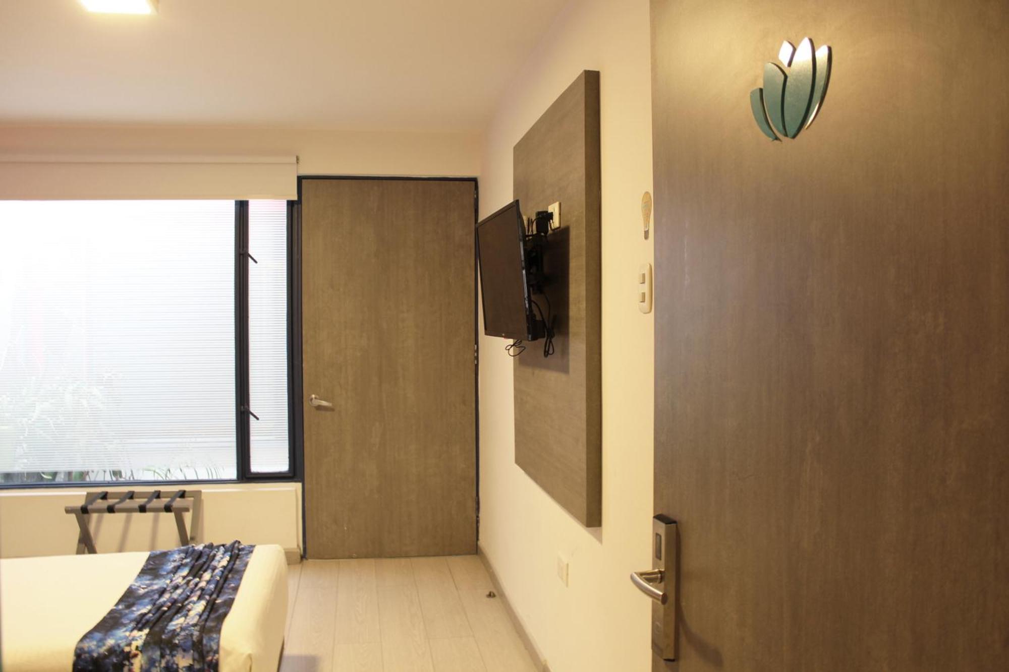 Agora Suites Self-Service Boutique Hotel ボゴタ エクステリア 写真