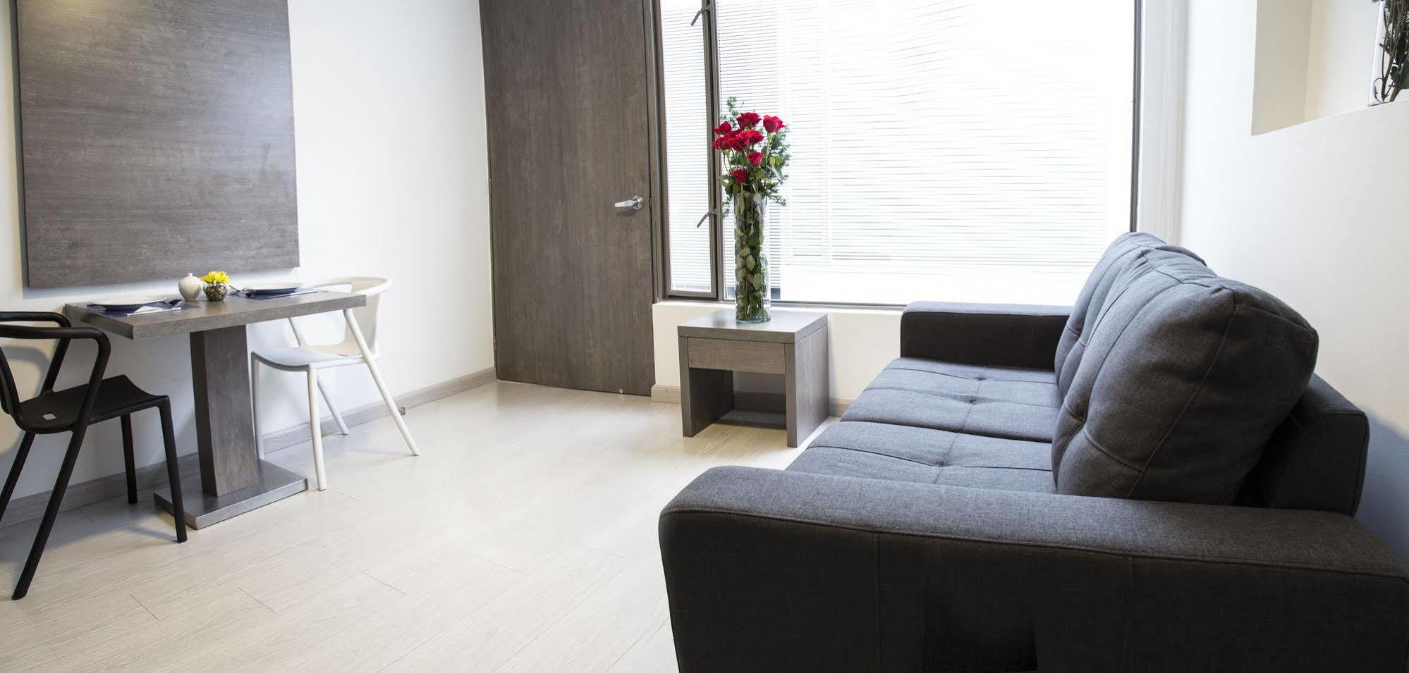 Agora Suites Self-Service Boutique Hotel ボゴタ エクステリア 写真